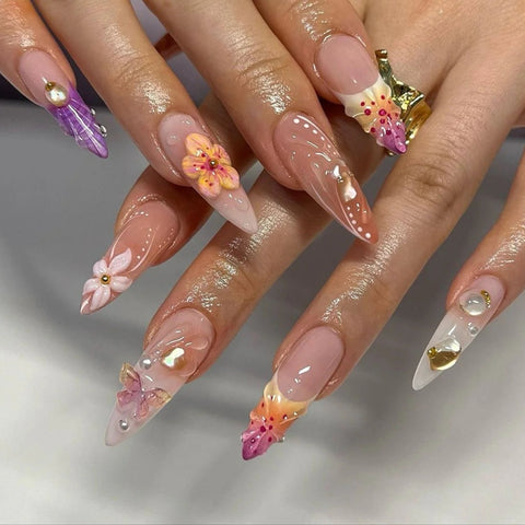 Summer Pink Shell & Flower Nails