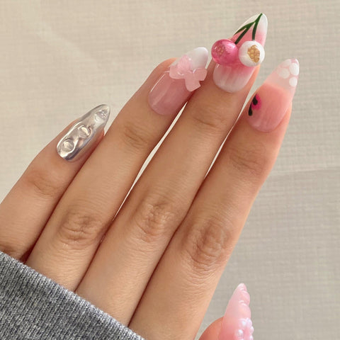 The Love of Roses and Pearls
