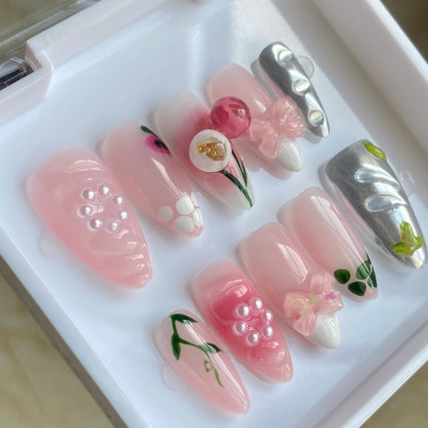 The Love of Roses and Pearls