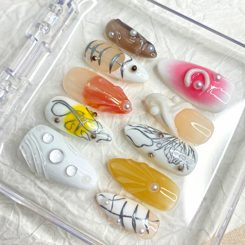 Perles et coquillages
