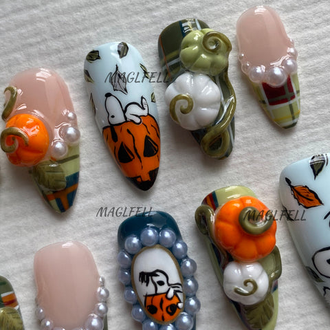 Pumpkin Snoopy